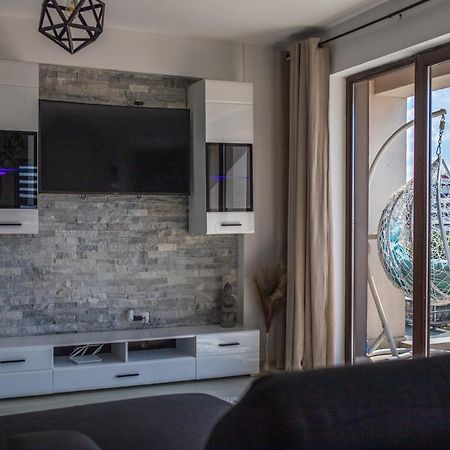 Holidays Vibes Apart Mamaia Nord Năvodari Екстериор снимка