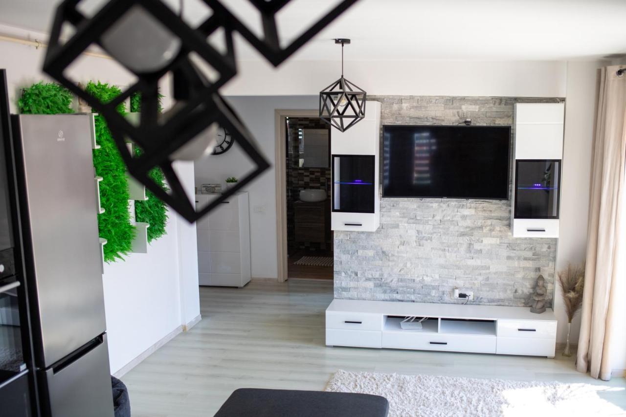 Holidays Vibes Apart Mamaia Nord Năvodari Екстериор снимка