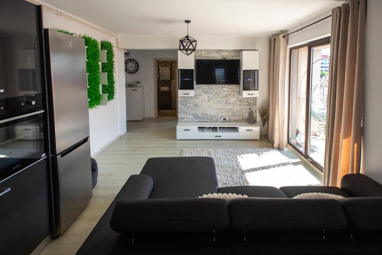 Holidays Vibes Apart Mamaia Nord Năvodari Екстериор снимка