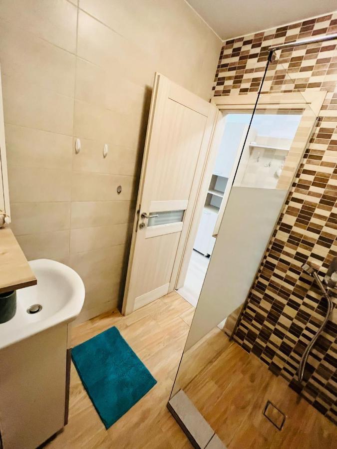 Holidays Vibes Apart Mamaia Nord Năvodari Екстериор снимка